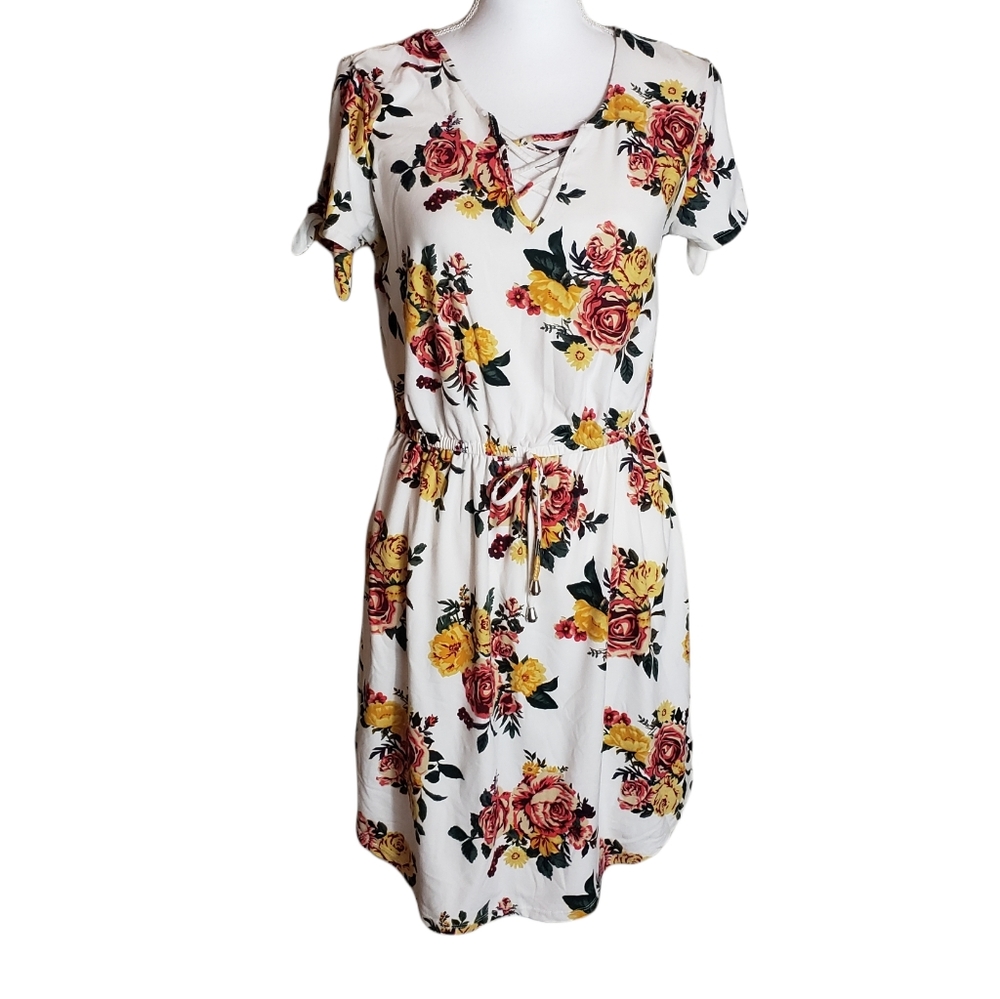 Floral Print Blouson Dress Juniors Size Large (11-13) Cap Sleeve Crotchet Trim